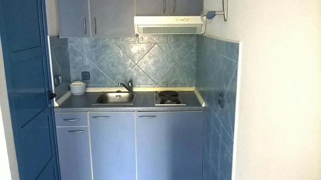 Apartments Dijan Sukošan 0*,